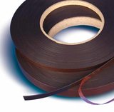 Rouleau magnétique adhésif - pour PVC,PET,Acrylique - 25mmx30m_