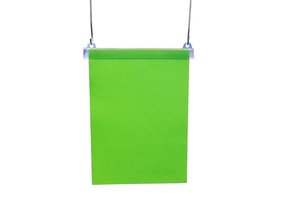 Pinching poster holder - pvc - length 500mm - transparent