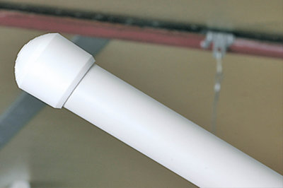 Covering tip for tube ø 17-19 mm